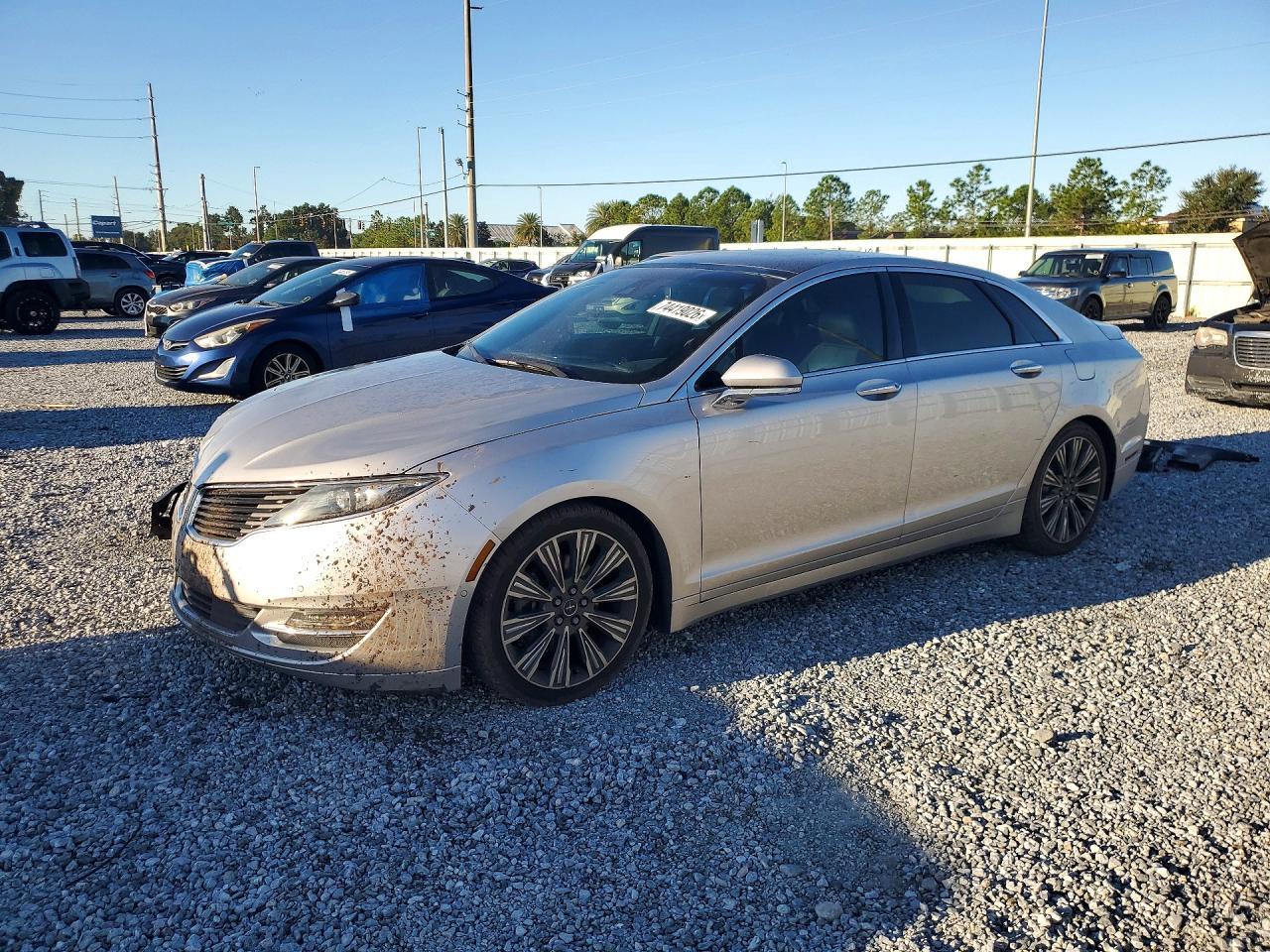 منظر 2016 LINCOLN MKZ BLACK LABEL، زاوية 1