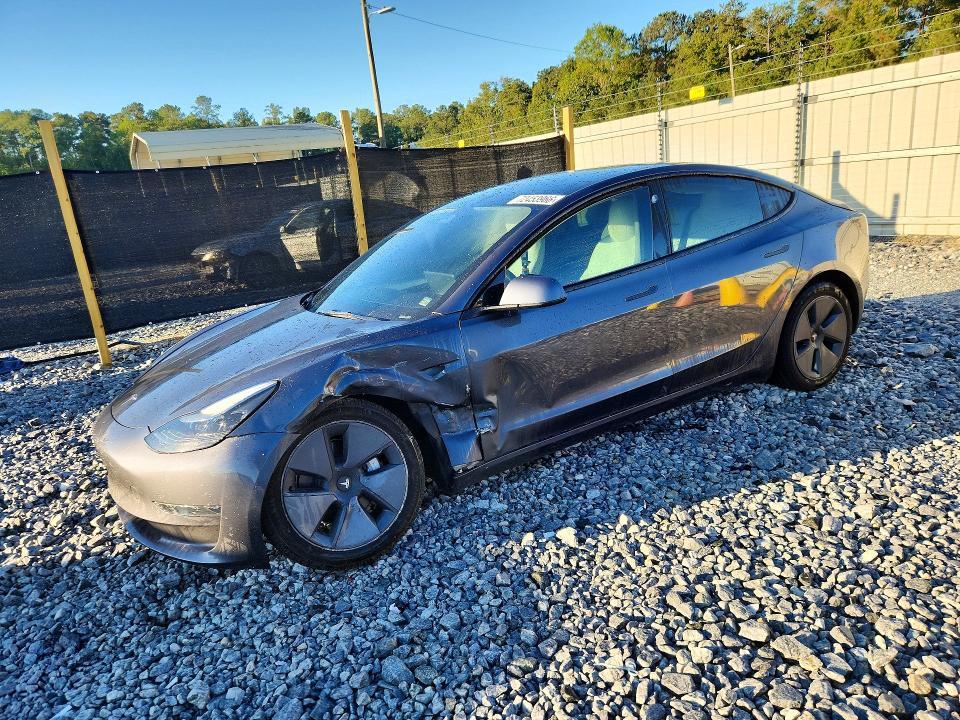2022 TESLA MODEL 3   