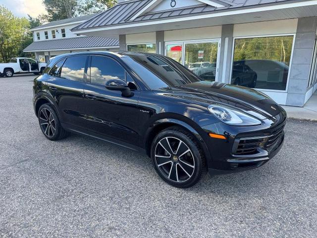 2019 PORSCHE CAYENNE