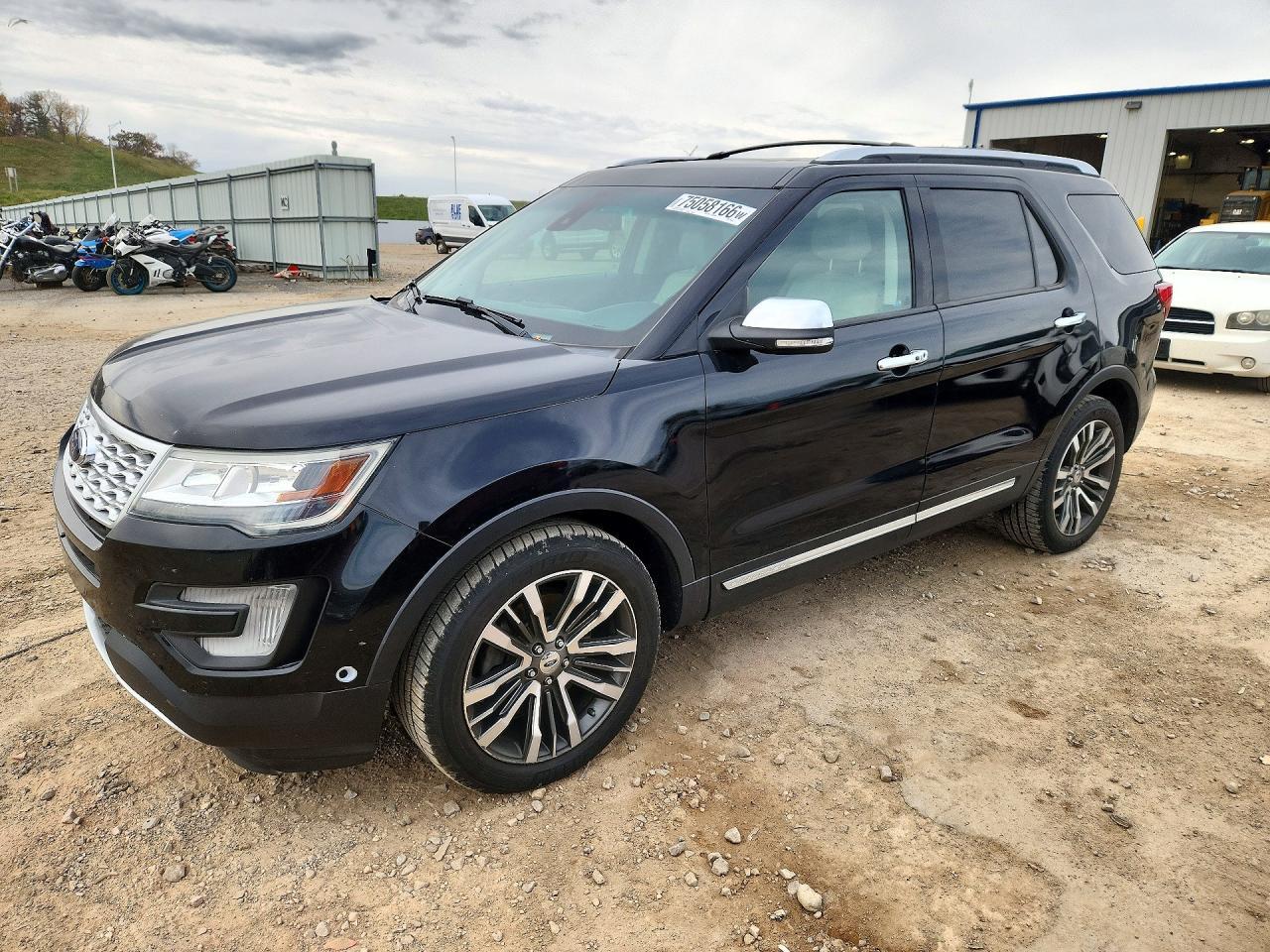 منظر 2016 FORD EXPLORER PLATINUM، زاوية 1