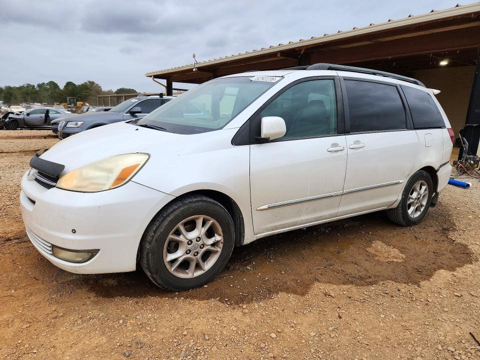2004 TOYOTA SIENNA XLE LIMITED 7 PASSENGER  