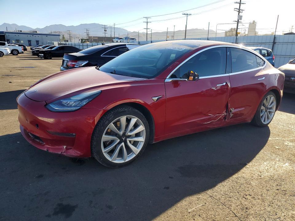 2018 TESLA MODEL 3   