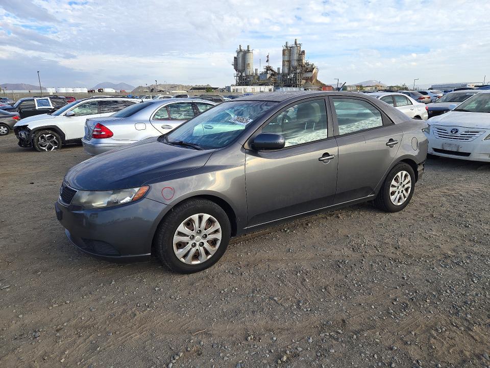 2013 KIA FORTE EX  