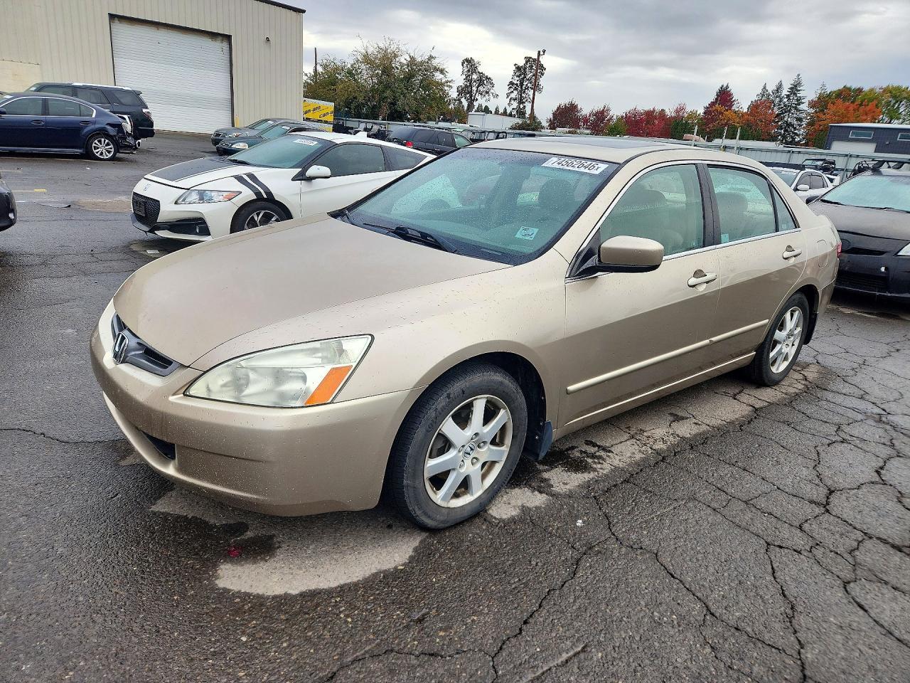 Vista de 2005 HONDA ACCORD EX, ángulo 1