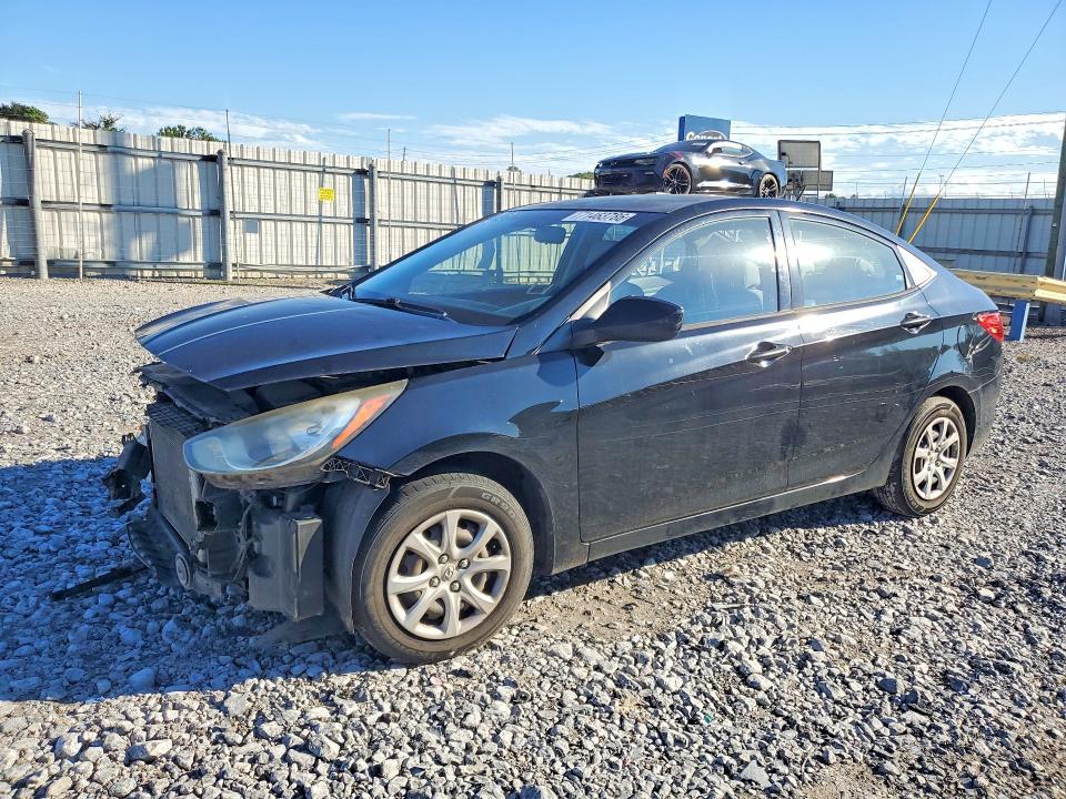 2012 HYUNDAI ACCENT GLS  