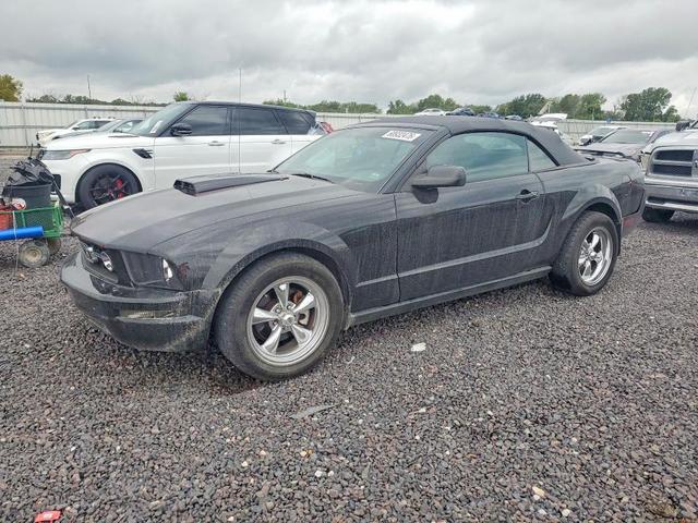 2005 FORD MUSTANG   