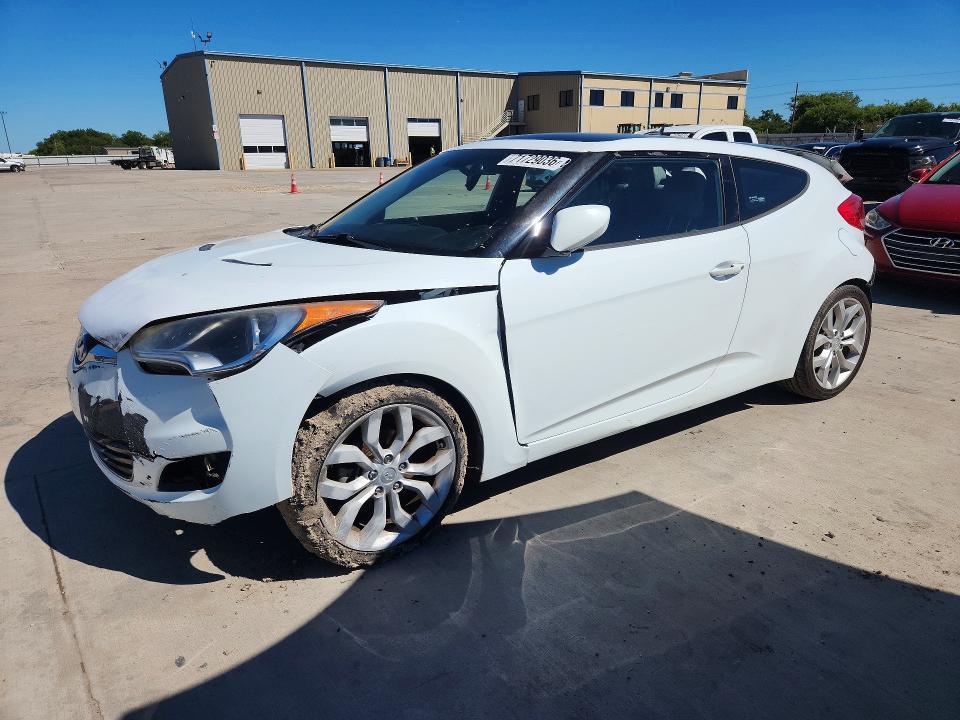 2013 HYUNDAI VELOSTER BASE  