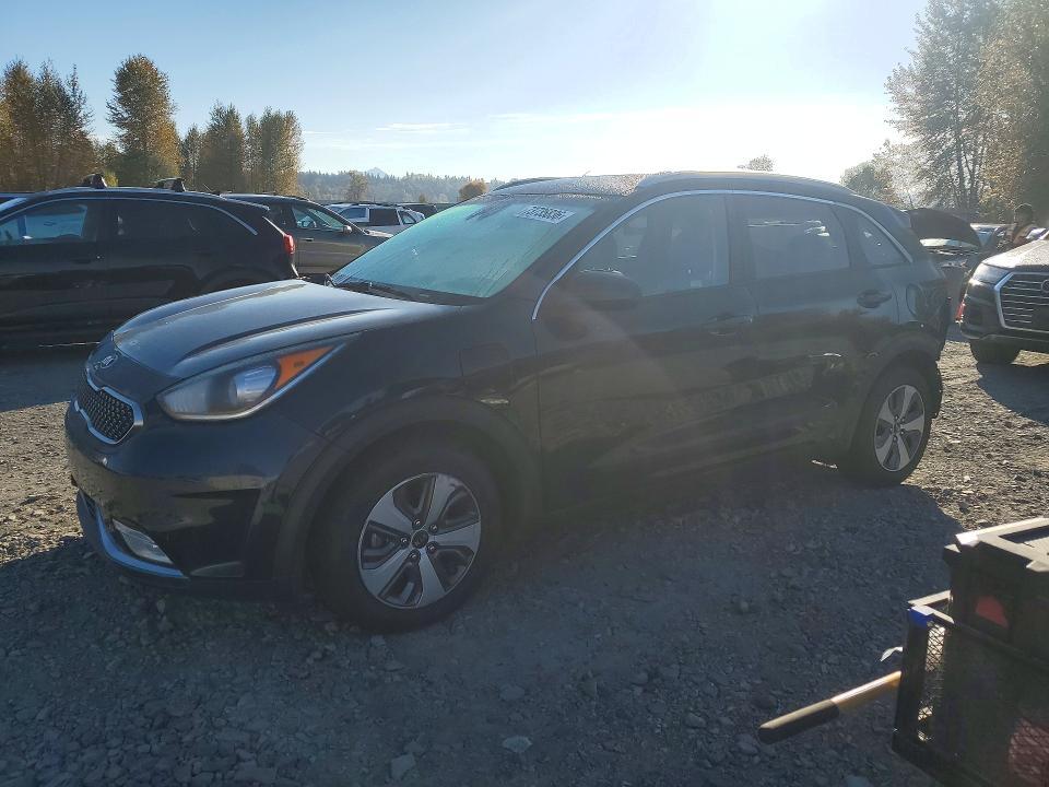 2018 KIA NIRO LX  