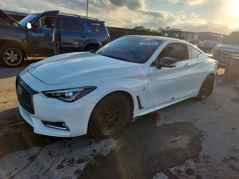 2017 INFINITI Q60 30T PREMIUM  