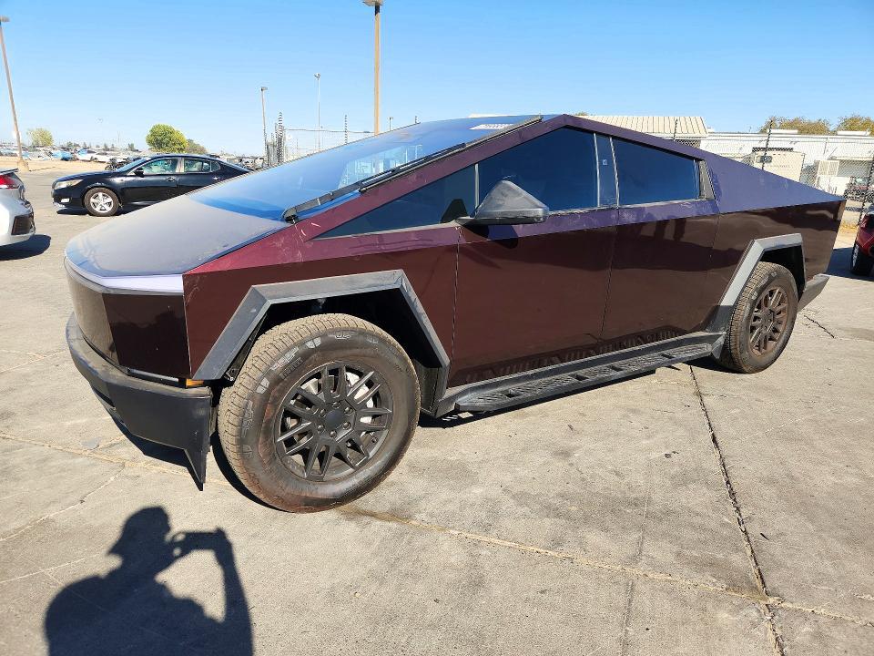 2026 TESLA CYBERTRUCK   