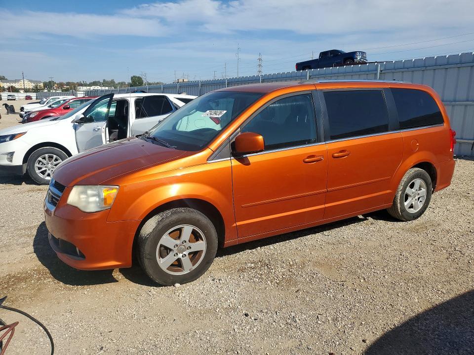 2011 DODGE GRAND CARAVAN CREW  