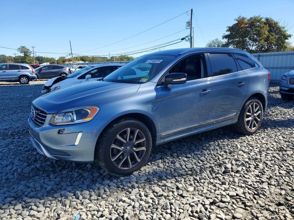2017 VOLVO XC60 T6 DYNAMIC  