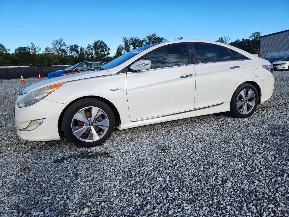 2012 HYUNDAI SONATA HYBRID  