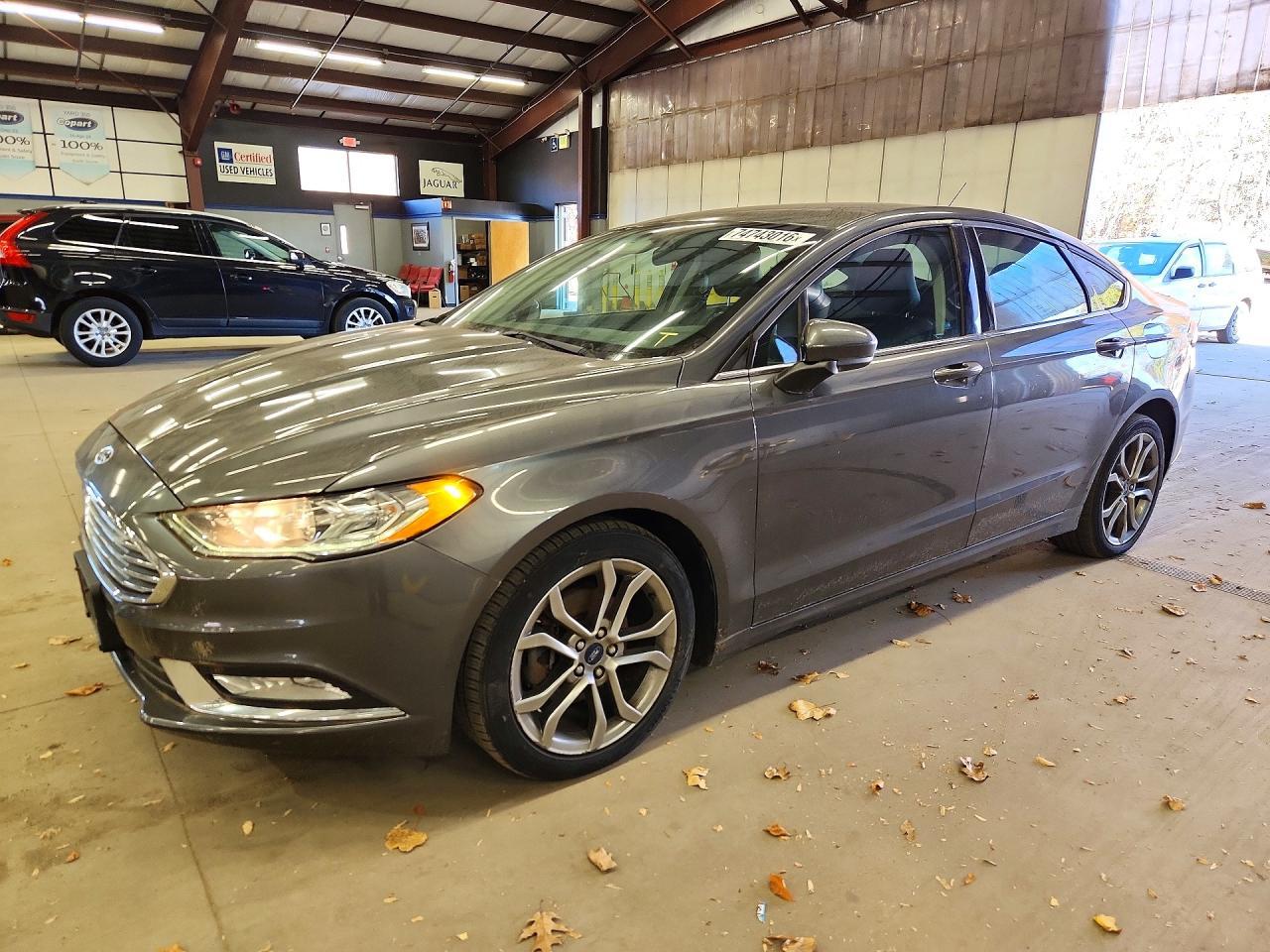 Vedere 2017 FORD FUSION SE, unghi 1