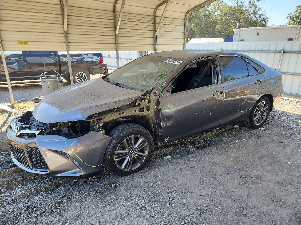 منظر 2016 TOYOTA CAMRY SE، زاوية 1