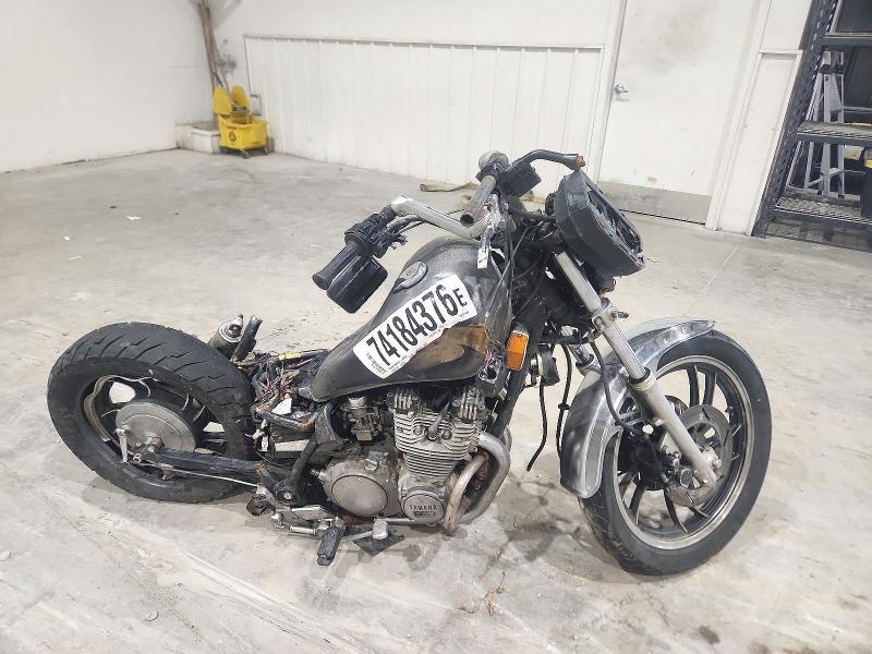 1982 YAMAHA XJ750   