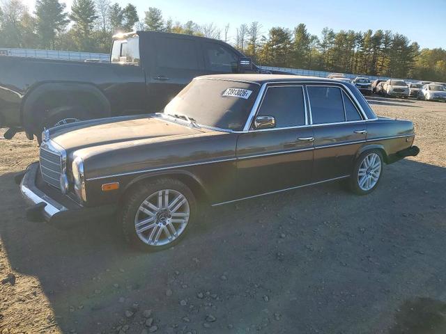 1975 MERCEDES-BENZ 280   