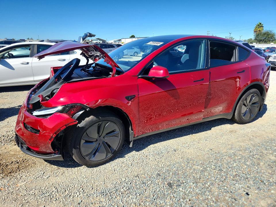 2026 TESLA MODEL Y   