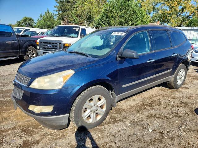 2011 CHEVROLET TRAVERSE LS  