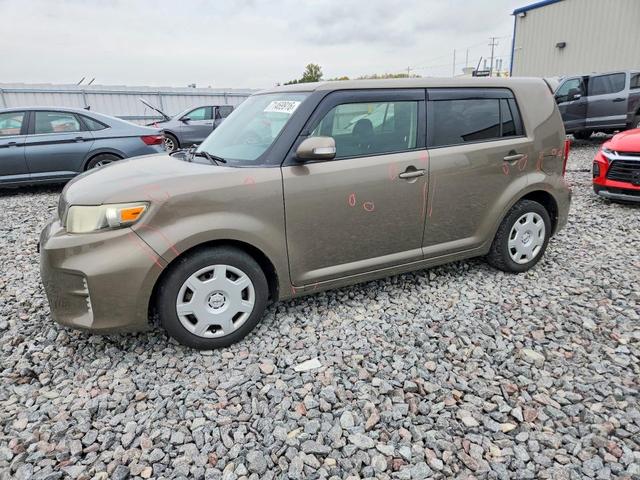 2013 SCION XB BASE  