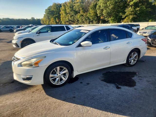 2013 NISSAN ALTIMA 25  