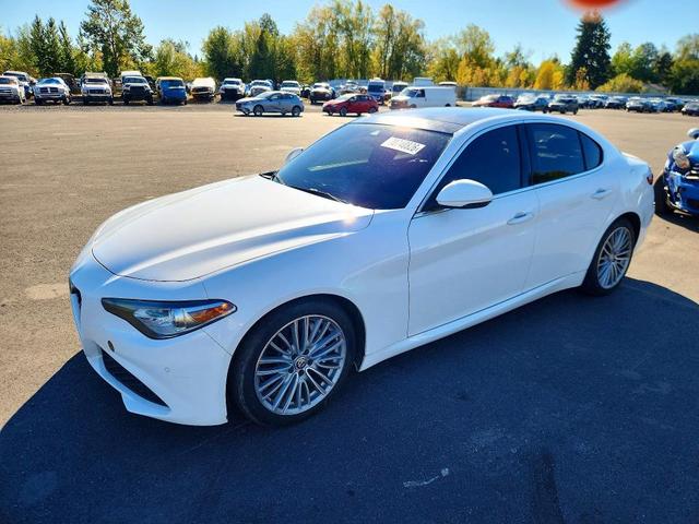 2017 ALFA ROMEO GIULIA TI  