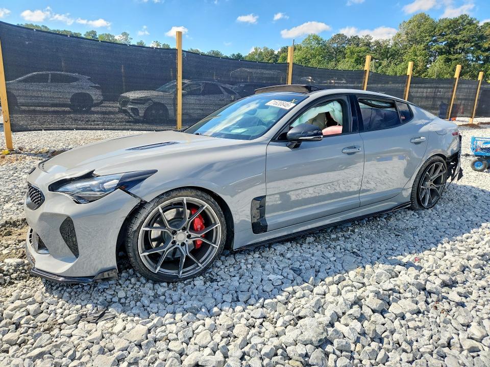 2018 KIA STINGER GT2  