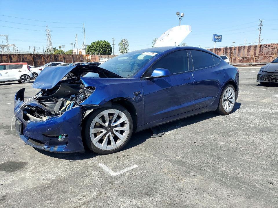 2022 TESLA MODEL 3   
