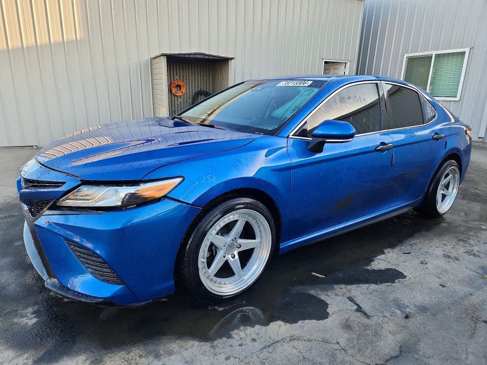 2020 TOYOTA CAMRY XSE  
