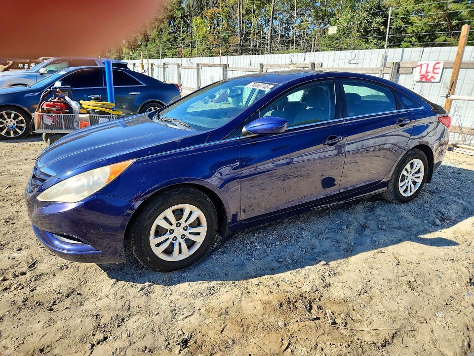 2012 HYUNDAI SONATA GLS  