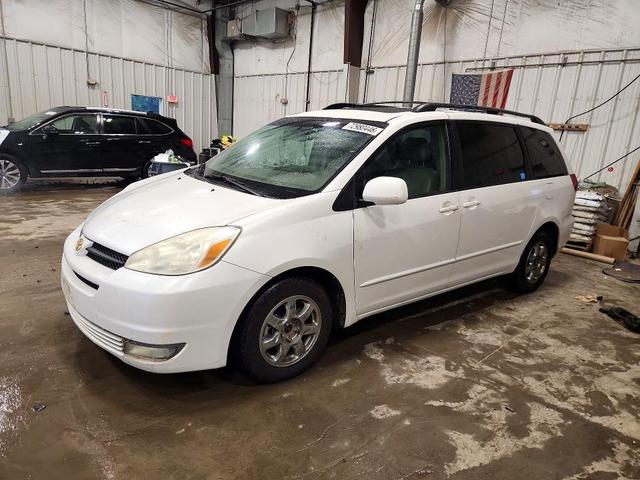 2004 TOYOTA SIENNA XLE 7 PASSENGER