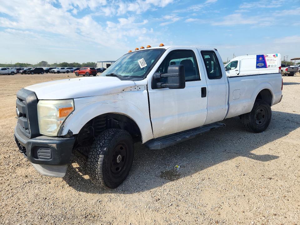 2012 FORD F350   