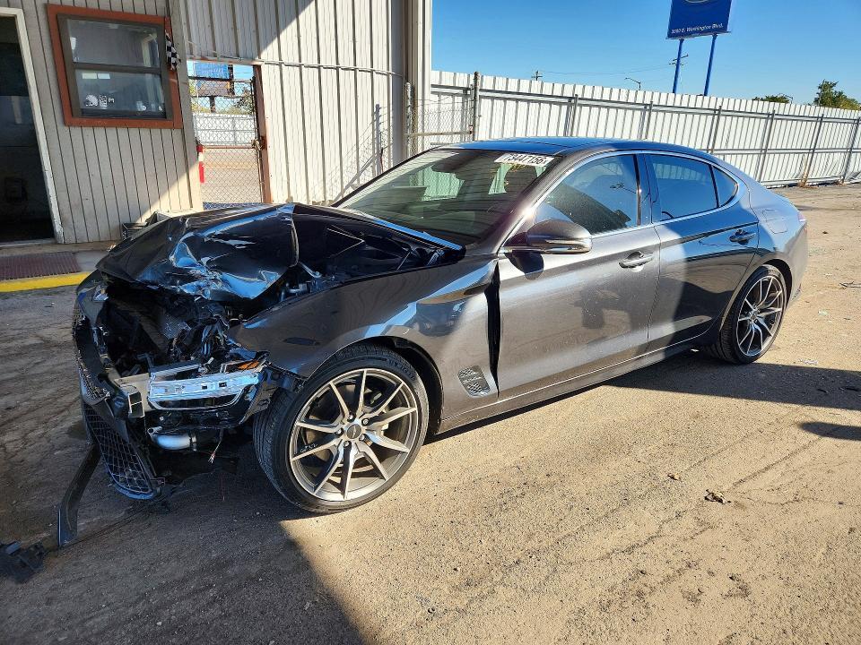 2022 GENESIS G70 20T  