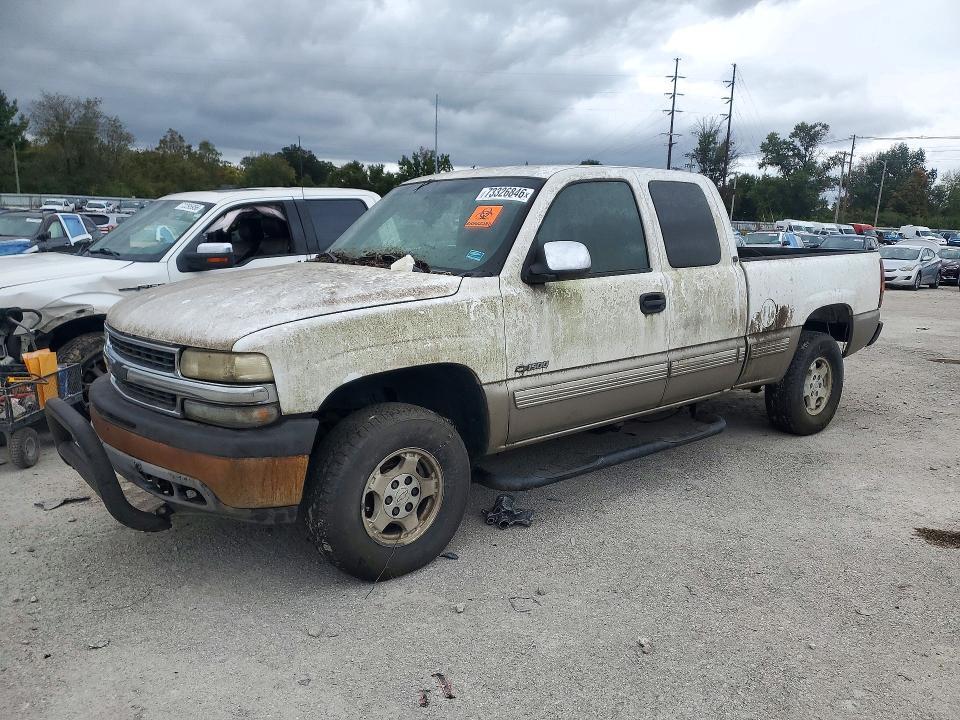 2002 CHEVROLET SILVERADO C1500  