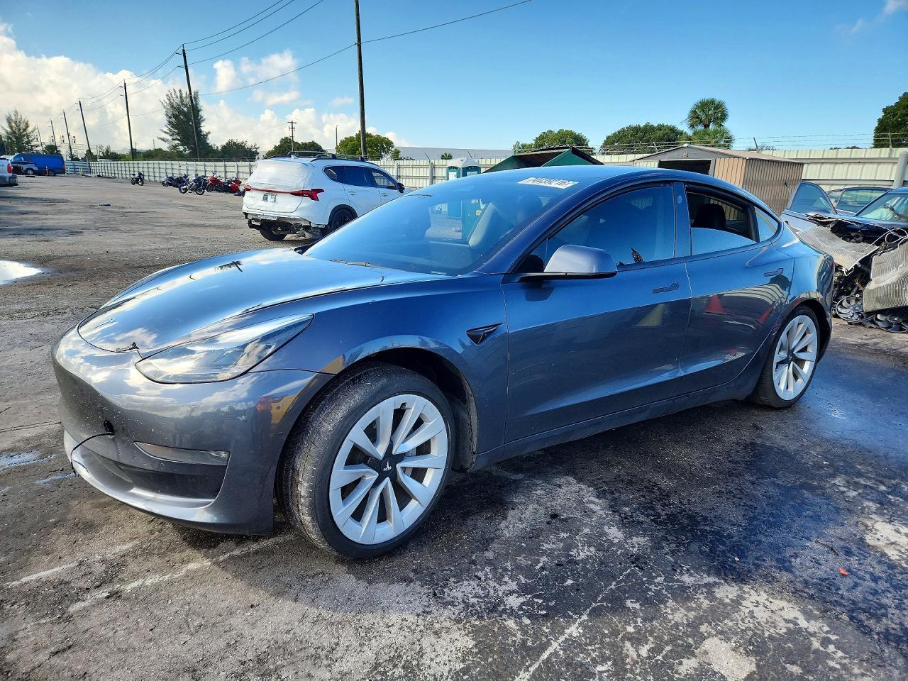 منظر 2022 TESLA MODEL 3، زاوية 1