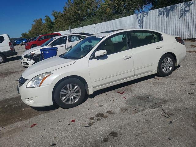 2010 NISSAN ALTIMA 25  