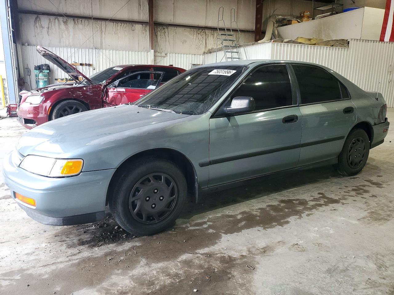 Vista de 1994 HONDA ACCORD DX, ángulo 1