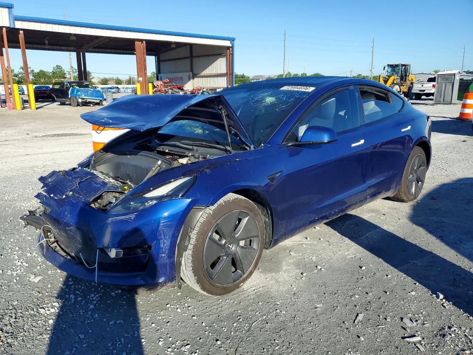 2022 TESLA MODEL 3   