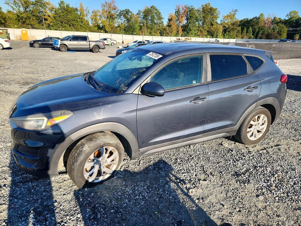2019 HYUNDAI TUCSON SE  