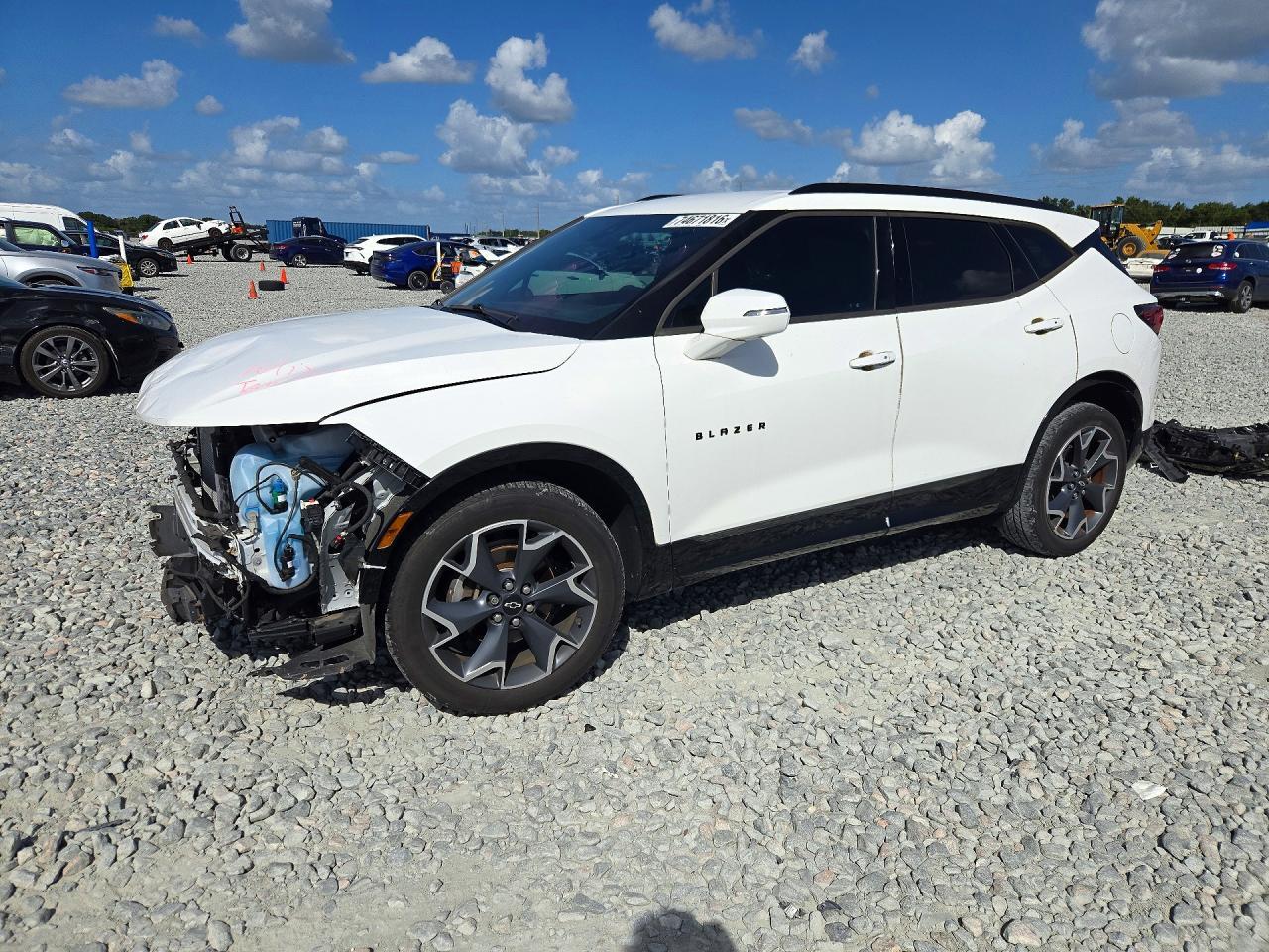 Vedere 2019 CHEVROLET BLAZER RS, unghi 1