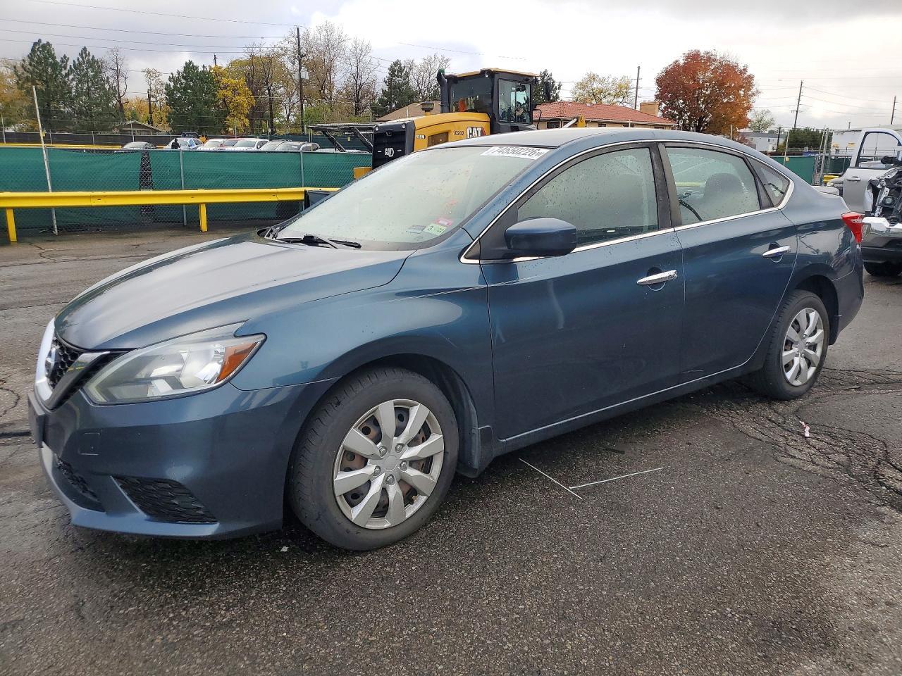 Vedere 2016 NISSAN SENTRA SV, unghi 1