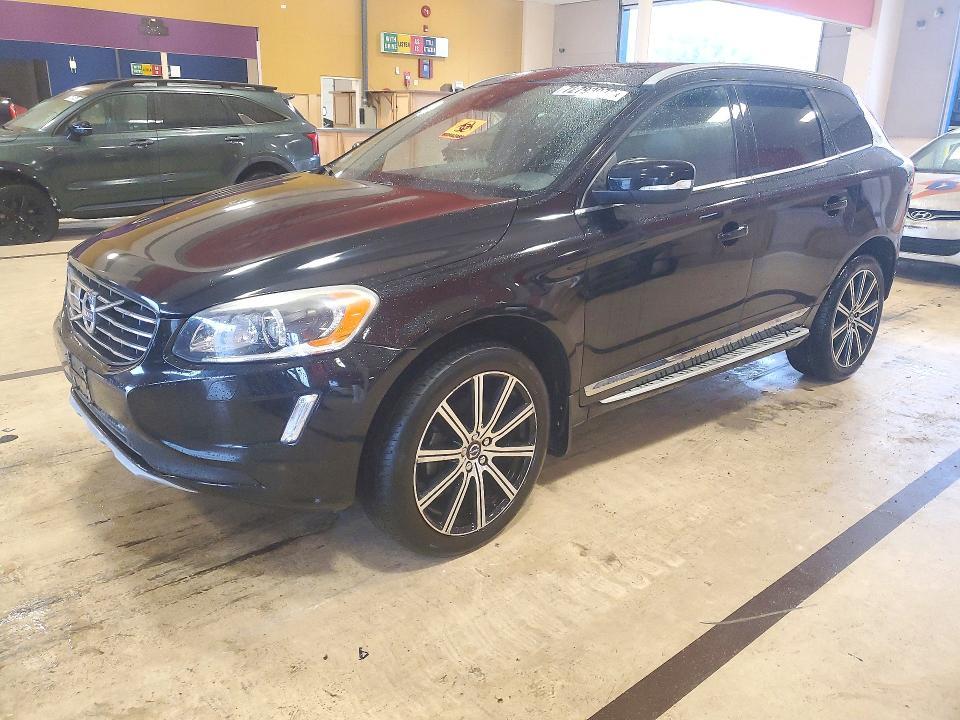2016 VOLVO XC60 T6 PLATINUM  
