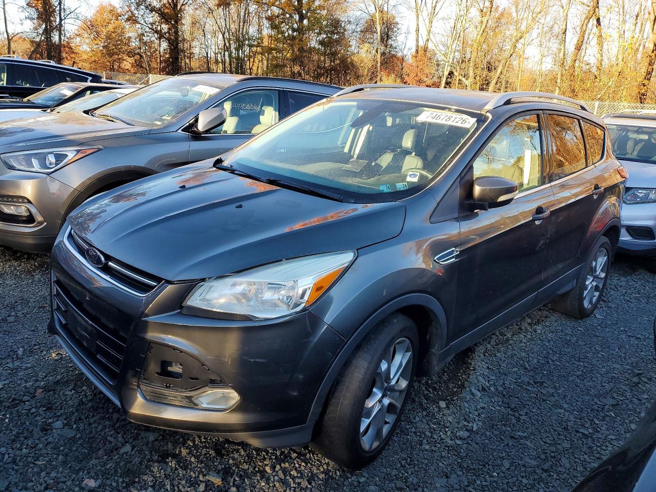 منظر 2015 FORD ESCAPE TITANIUM، زاوية 1