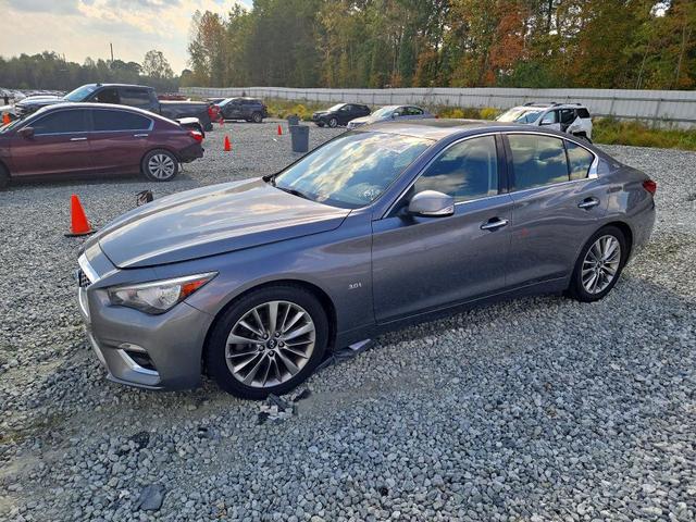 2019 INFINITI Q50 30T LUXE  