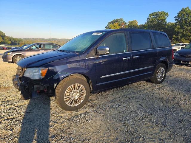 2013 CHRYSLER MINIVAN