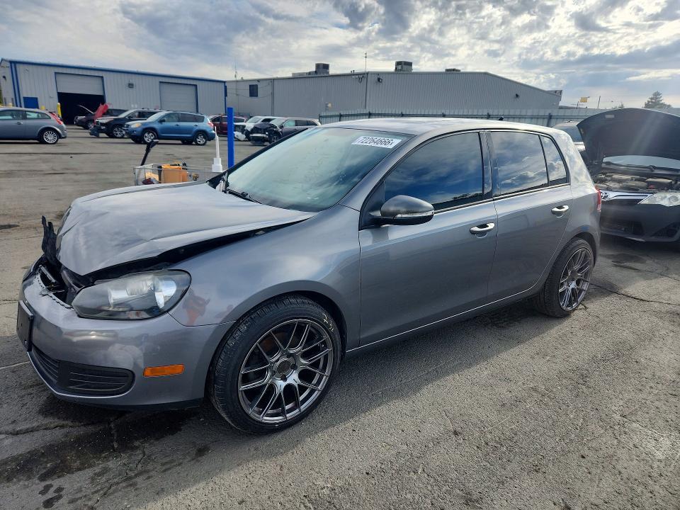 2014 VOLKSWAGEN GOLF   
