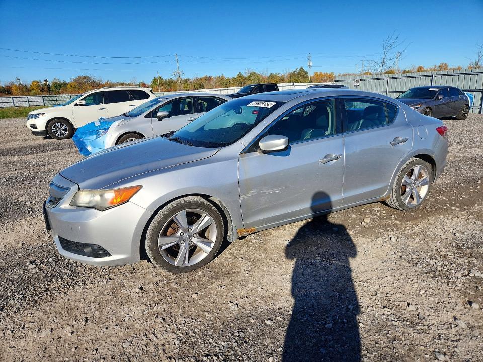 2013 ACURA ILX 20 PREMIUM  