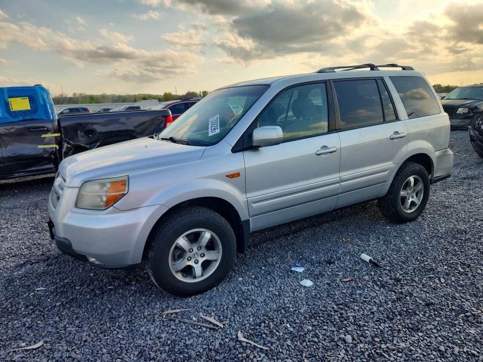 2008 HONDA PILOT SE  