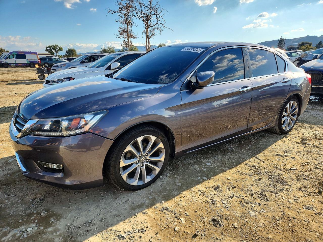 منظر 2014 HONDA ACCORD SPORT، زاوية 1