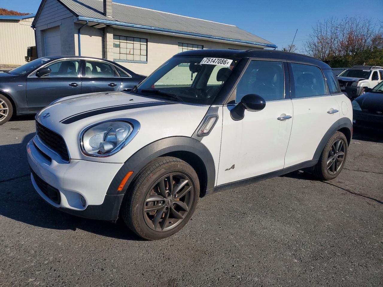 منظر 2011 MINI COOPER S COUNTRYMAN، زاوية 1